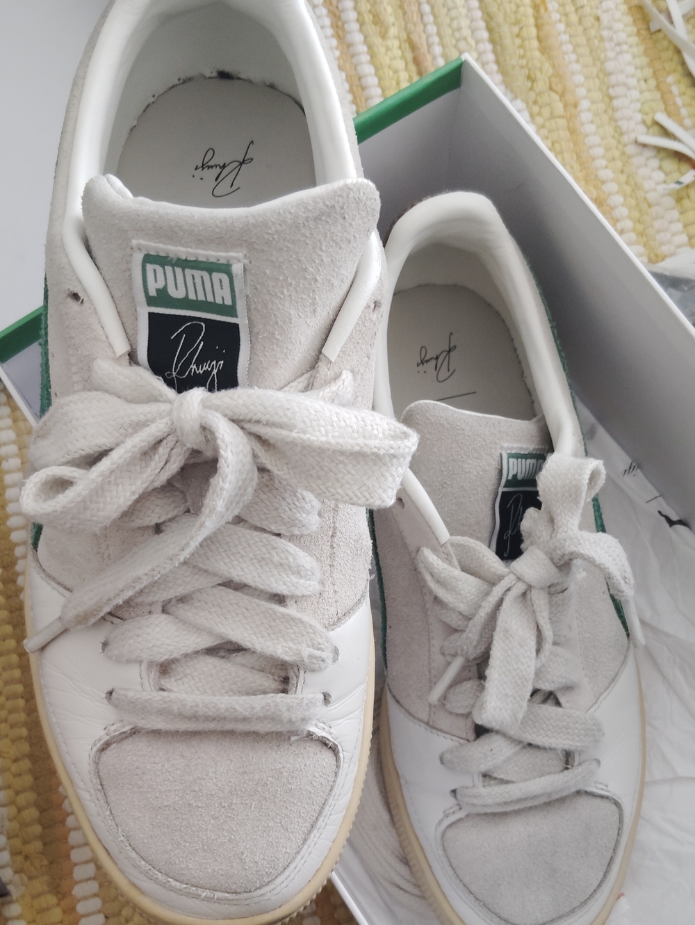 Puma Suede Low-Top Sneakers